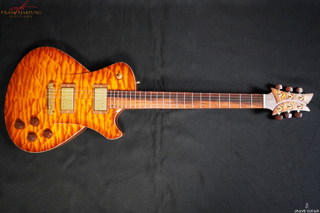 Hartung Guitars Embrace Deluxe Amber Tigerburst (7433724854469)