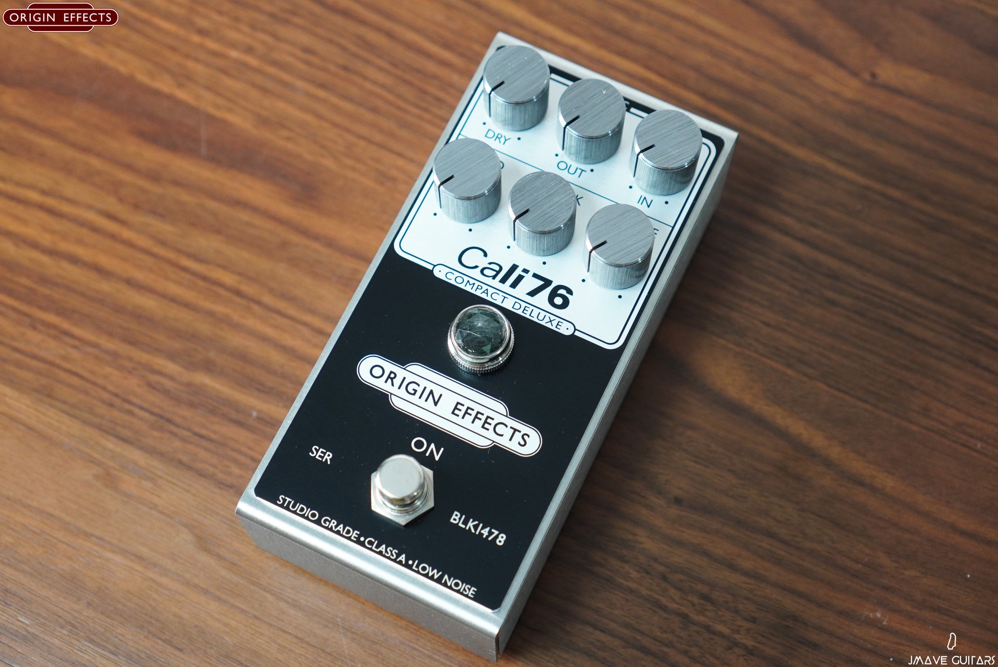 Origin Effects Cali76 Compact Deluxe ORIGIN EFFECTS CALI76 BASS